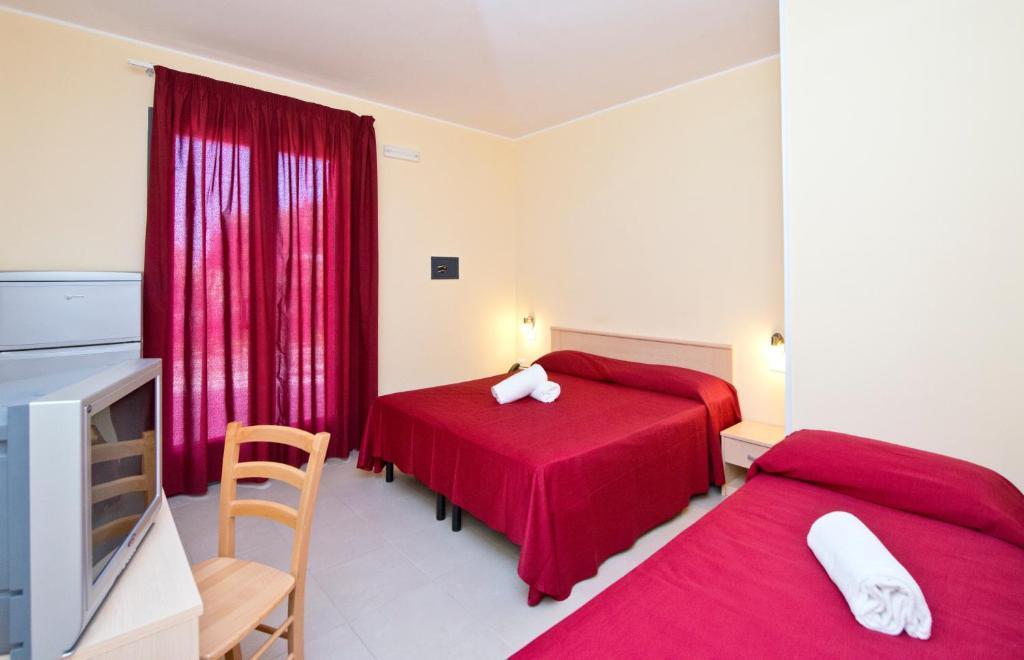 Otus Camere Otranto Quarto foto